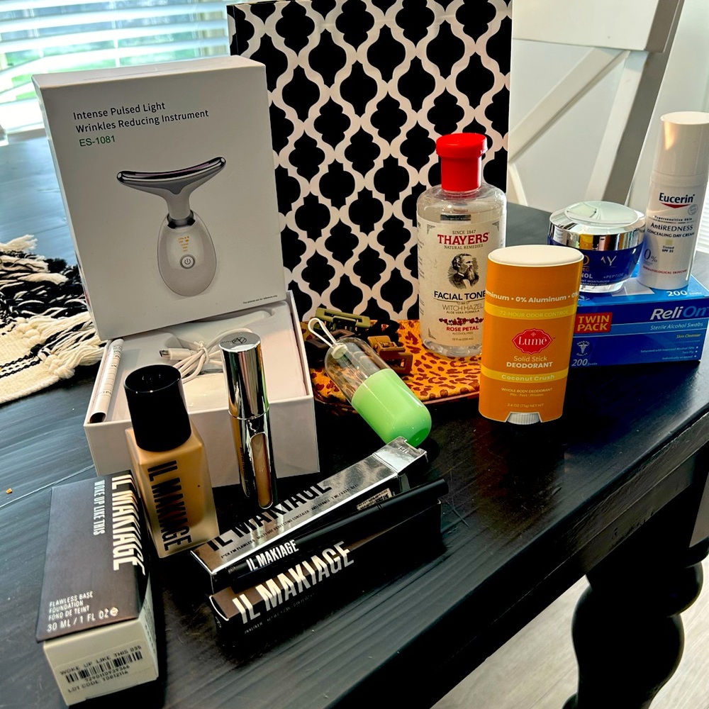 Beauty Bundle of Full Size Samples